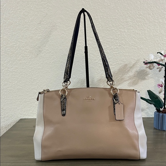 Coach Christie Carryall Purse Leather Exotic Embossed Leather Straps Crossbody - Picture 1 of 16